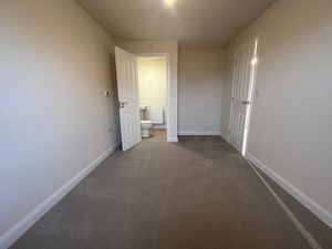 Photo 30- click for photo gallery